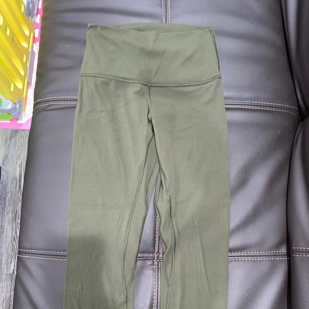 Lululemon Align Crop